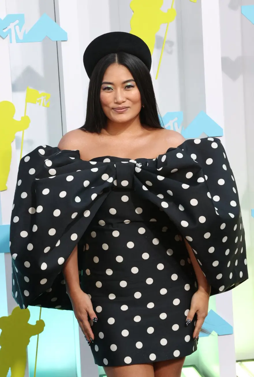 CHLOE FLOWER 28 CHLOE FLOWER 28