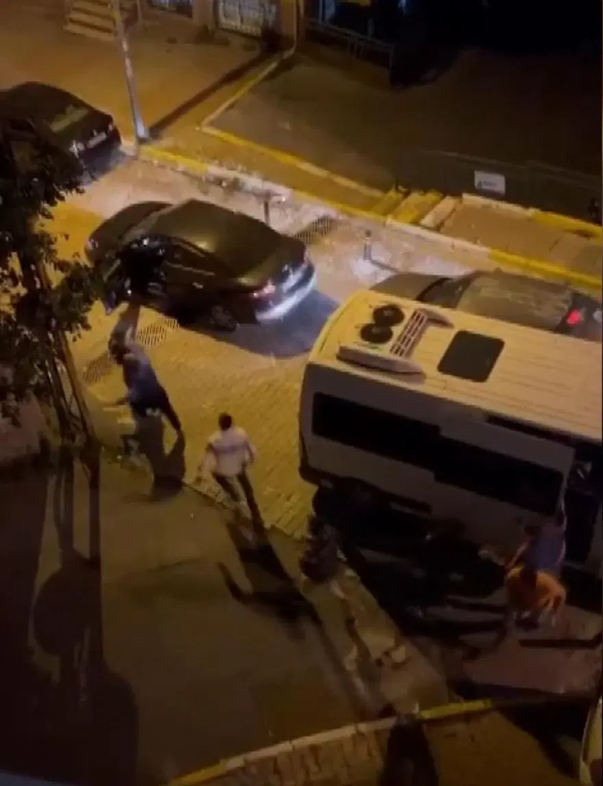 İstanbul'da yol verme kavgası: 7 kişi birden saldırdı 4