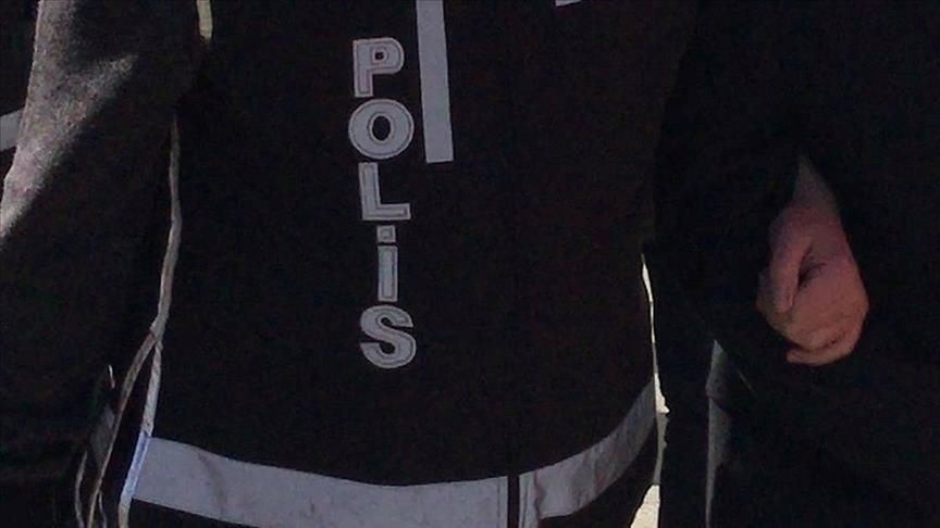 Hatay'da enkazında yaklaşık 100 kişinin öldüğü binanın sorumlusu 3 kişi yakalandı