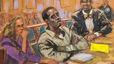 Ünlü rapçiye yönelik "seks ticareti" davası başladı