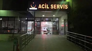 Burdur'da motosikletler çarpıştı