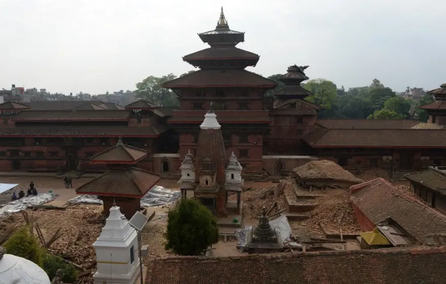 Nepal Başbakanı: Ölü sayısı 10 bine ulaşabilir 15