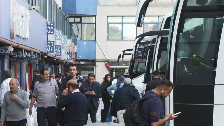 Otogarlarda bayram hareketliliği: Doluluk oranı yüzde 95 1