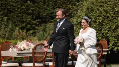 Kral Kaybederse yeni bölüm: Yeni başlangıçlar, eski yükler