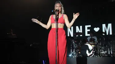 Antalya'da Anne Marie rüzgarı