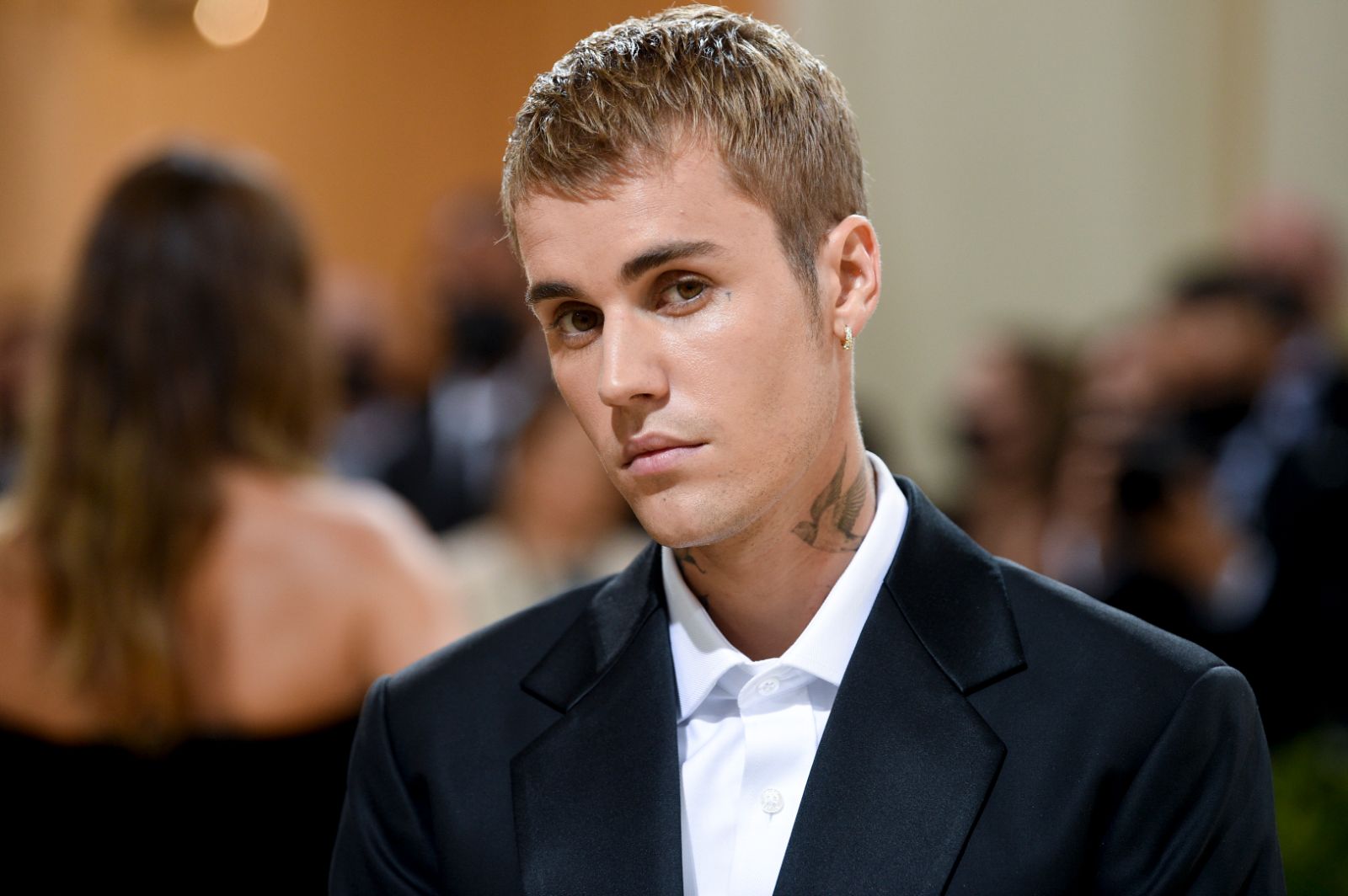 Justin Bieber bir NFT için 1.3 milyon dolar ödedi