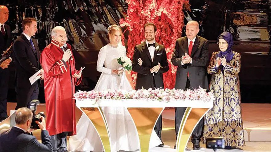 Yelda Demirören ile Haluk Kalyoncu evlendi (Nikah şahidi Cumhurbaşkanı Erdoğan) 