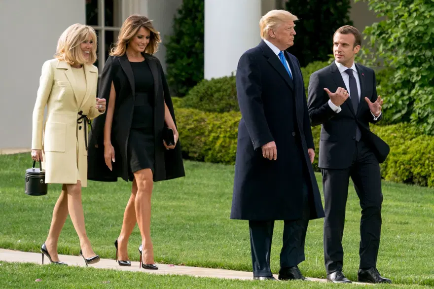 Trump ile Macron ağaç dikti 1