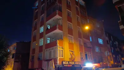 İstanbul'da 6 katlı bina oluşan çatlaklar nedeniyle tahliye edildi