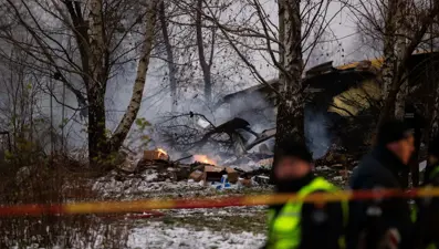 Alman kargo uçağı iniş yaparken düştü: Kaza mı sabotaj mı? Kara kutusuna ulaşıldı