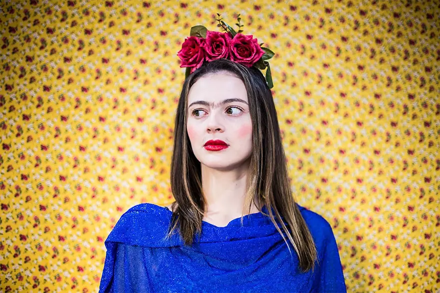 Frida Kahlo'yu taklitleriyle andı 31