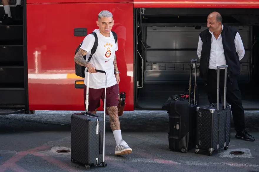 Galatasaray kafilesi Süper Kupa için Şanlıurfa'da 10