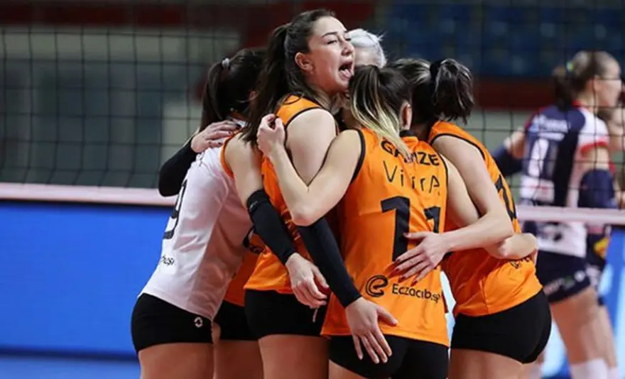 Milli voleybolcu Hande Baladın’ı tehdit eden sanık 5 yılla yargılanacak 4