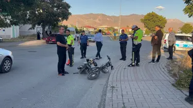 Panelvan elektrikli bisiklete çarptı: Bir kişi ağır yaralandı