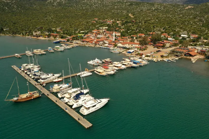 Kekova tarihinin en sessiz dönemini yaşıyor 8