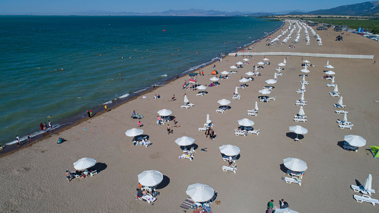 Konya'nın denizi Karaburun Plajı tatilcilerin yeni gözdesi oldu