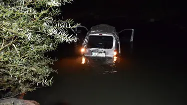 Nehre düşen araçtaki anne ve iki çocuğu öldü