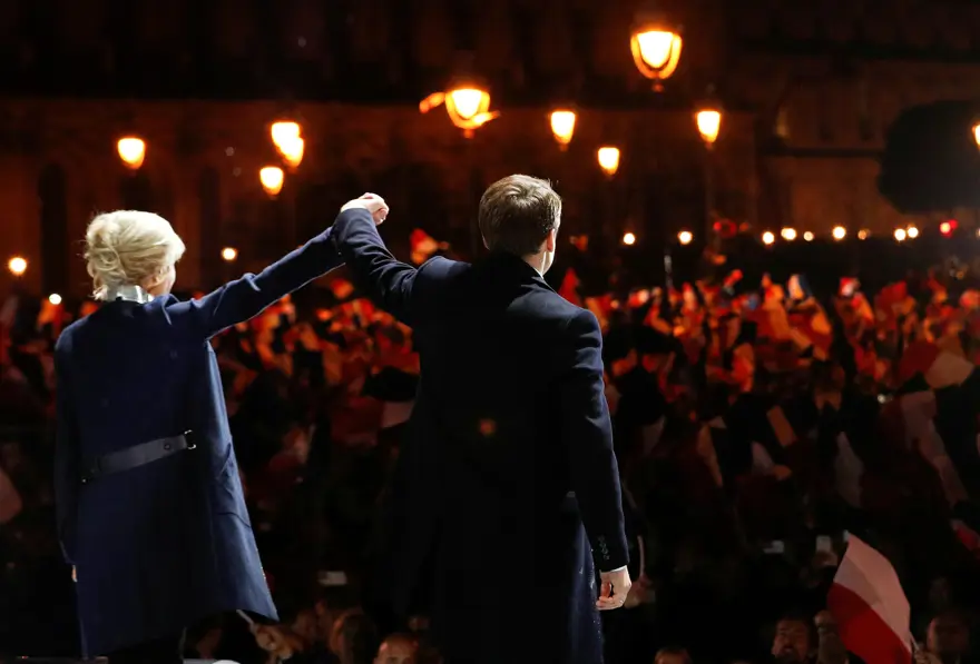 Fransa'nın yeni Cumhurbaşkanı Macron oldu (Emmanuel Macron kimdir?) 2 Fransa'nın yeni Cumhurbaşkanı Macron oldu (Emmanuel Macron kimdir?) 2