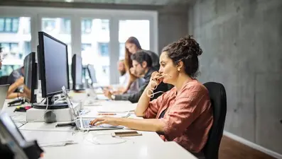 Ofis çalışanları dikkat! İş arkadaşlarınızın kişiliği kadar temizliği de önemli!