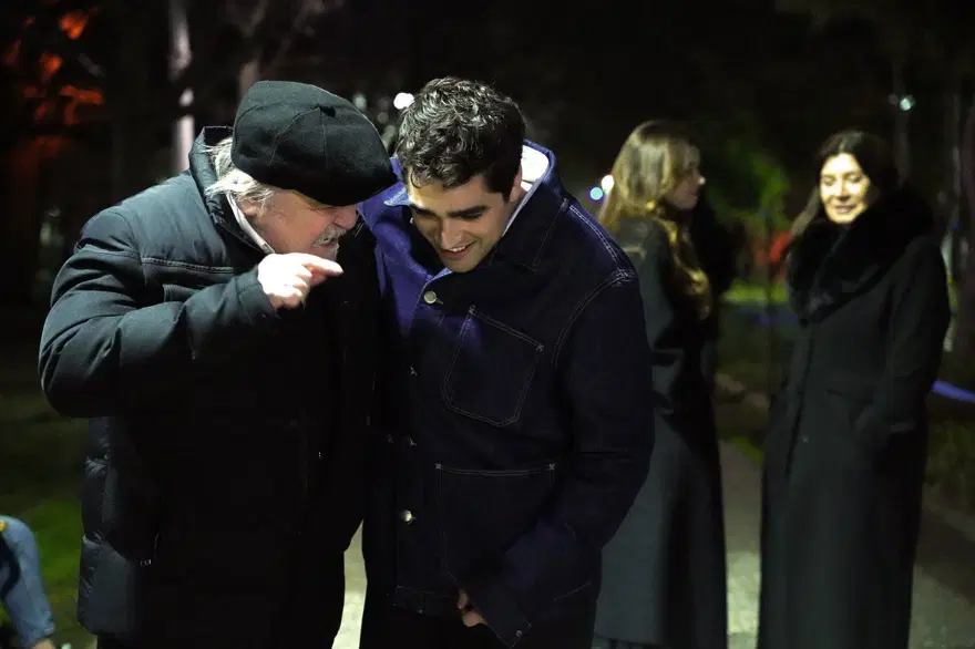 Yalı Çapkını'nda Halis ve Hatice için mutlu son! "En büyük destekçileri Seyran ile Ferit" 3 Yalı Çapkını'nda Halis ve Hatice için mutlu son! "En büyük destekçileri Seyran ile Ferit" 3