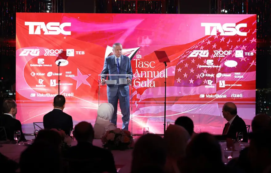 "İSLAM DÜŞMANLIĞI YASAL YAPTIRIMA TABİ TUTULMALI" 2