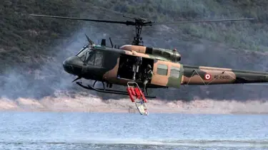 Askeri helikopter yağ kaçağı nedeniyle zorunlu iniş yaptı