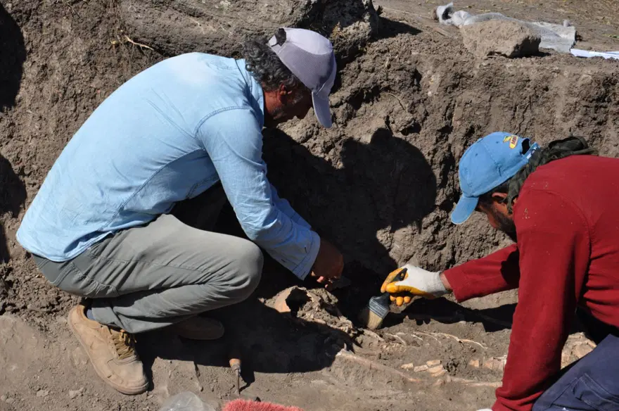 Hamaç Höyük kazısında nekropol bulundu 2 Hamaç Höyük kazısında nekropol bulundu 2