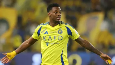 Jhon Duran kimdir? Fenerbahçe'nin yeni transferi Jhon Duran kaç yaşında, hangi mevkide oynuyor?