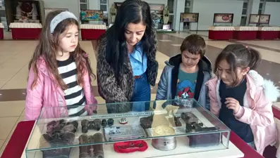 Çanakkale 1915 Savaş Malzemeleri Gezici Müzesi, İzmir'de ziyarete açıldı