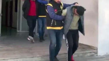 Çaldığı araç hoşuna gitti, arkadaşlarını gezmeye çıkardı