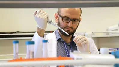 Kanser çalışması Türk doktora ödül getirdi