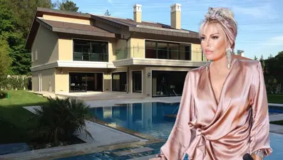 Ajda Pekkan "deprem fırsatçısı" suçlamalarına ateş püskürdü