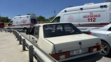 Sinop'ta iki otomobil çarpıştı: Üç yaralı