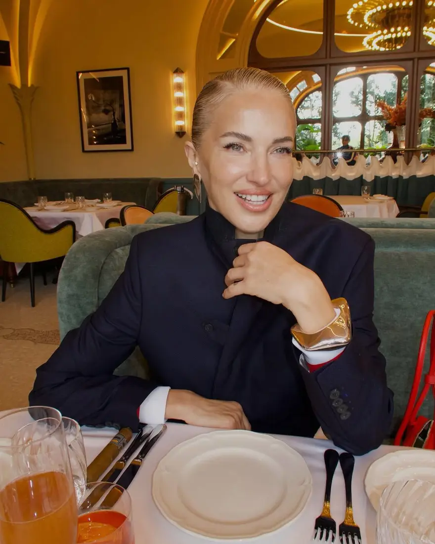 Burcu Esmersoy'dan estetik iddialarına yanıt 1