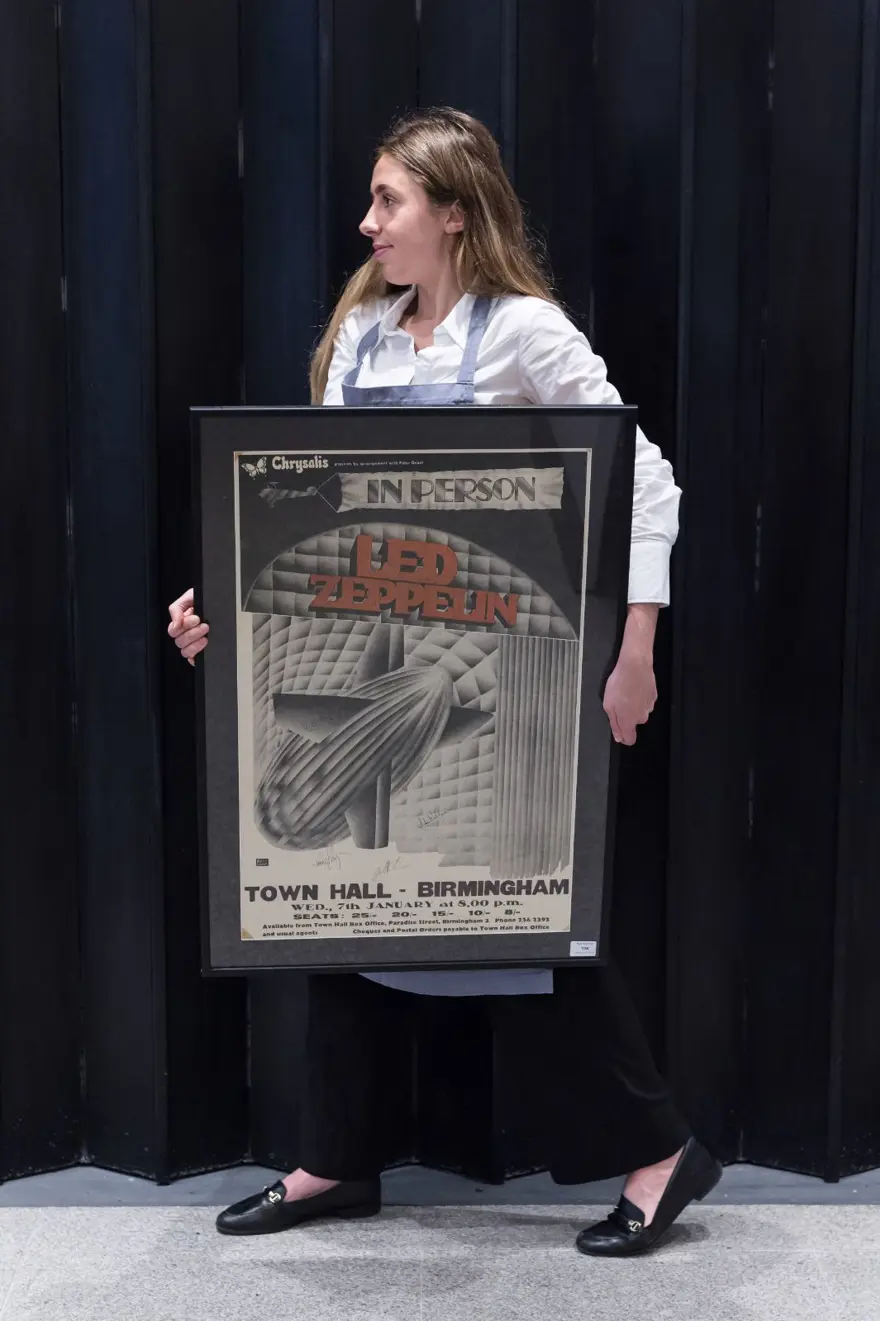 Ünlülerin eşyaları Londra'daki Bonhams Müzaye Evi'nde açık artırmada 10 Ünlülerin eşyaları Londra'daki Bonhams Müzaye Evi'nde açık artırmada 10