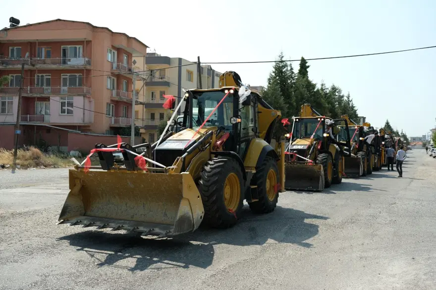 Düğün konvoyunu gören dönüp bir daha baktı 3