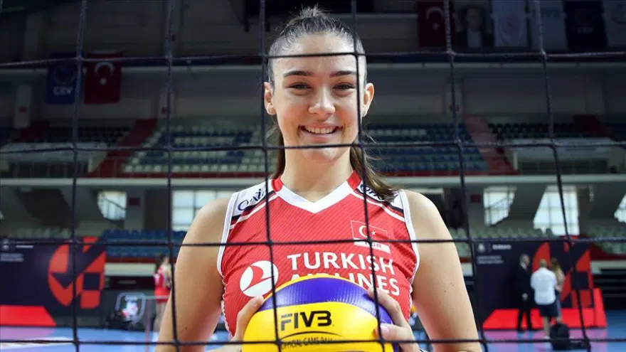 En zengin kadın voleybolcular açıklandı: Ebrar Karakurt ve Zehra Güneş listede 6 En zengin kadın voleybolcular açıklandı: Ebrar Karakurt ve Zehra Güneş listede 6