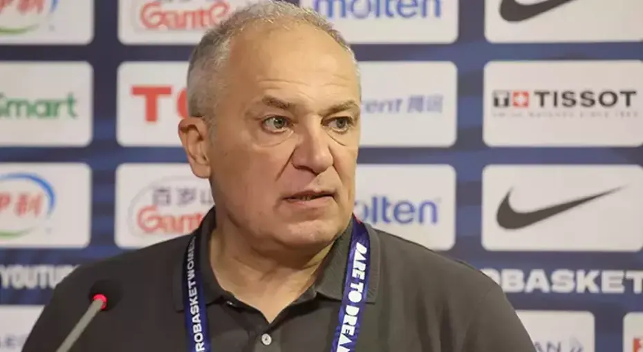 Galatasaray, Ekrem Memnun ile yollarını ayırdı 