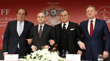 Futbol ailesi teröre karşı sahada