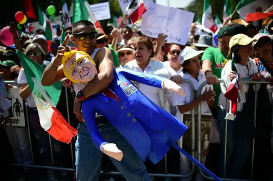 Meksika'da Trump protestosu 2 Meksika'da Trump protestosu 2