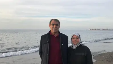 Yarım saat arayla kalp krizi geçirerek hayatını kaybeden çift, toprağa verildi