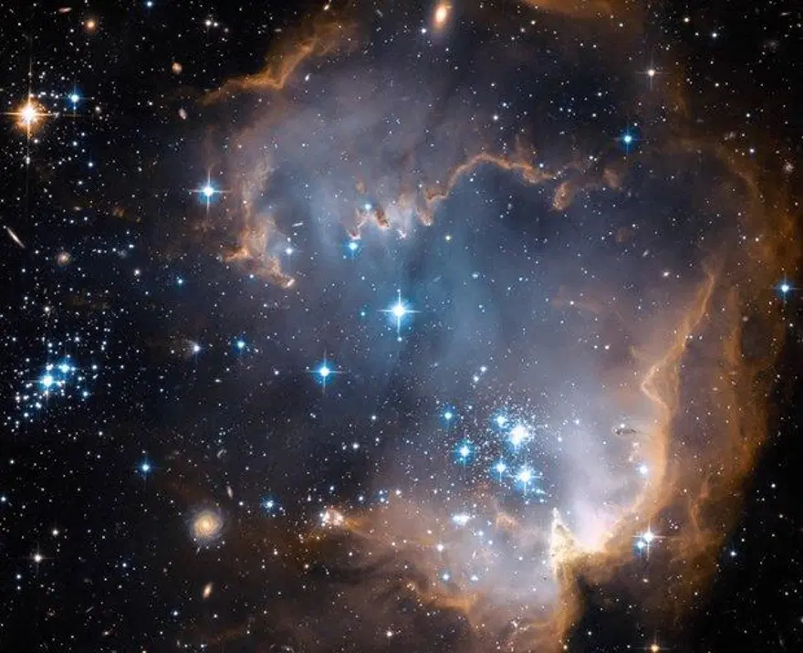 NASA'dan 'Kelebek Nebula' paylaşımı 40