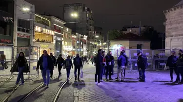 1 Mayıs nedeniyle kapatılmıştı: İstiklal Caddesi yaya trafiğine açıldı