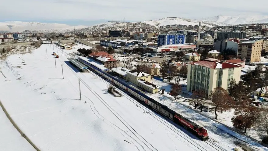 Turistik Doğu Ekspresi hazır! Bu sezon 60 sefer yapacak, biletler satışa çıkıyor 1