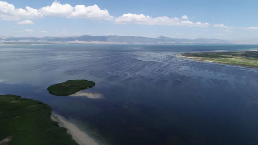 Eğirdir Gölü’nün bölünmesine1,2 kilometre kaldı 1