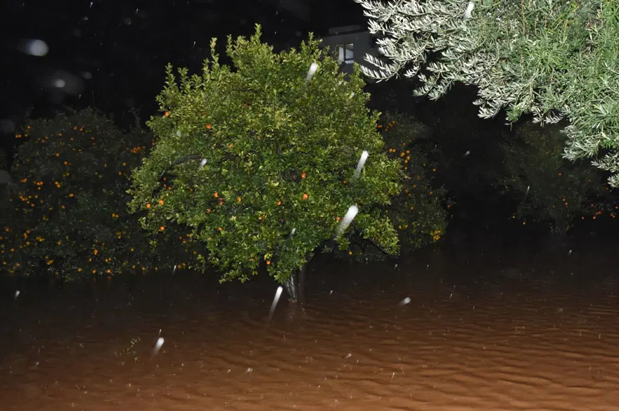 Alanya'da şiddetli yağış Alanya'da şiddetli yağış