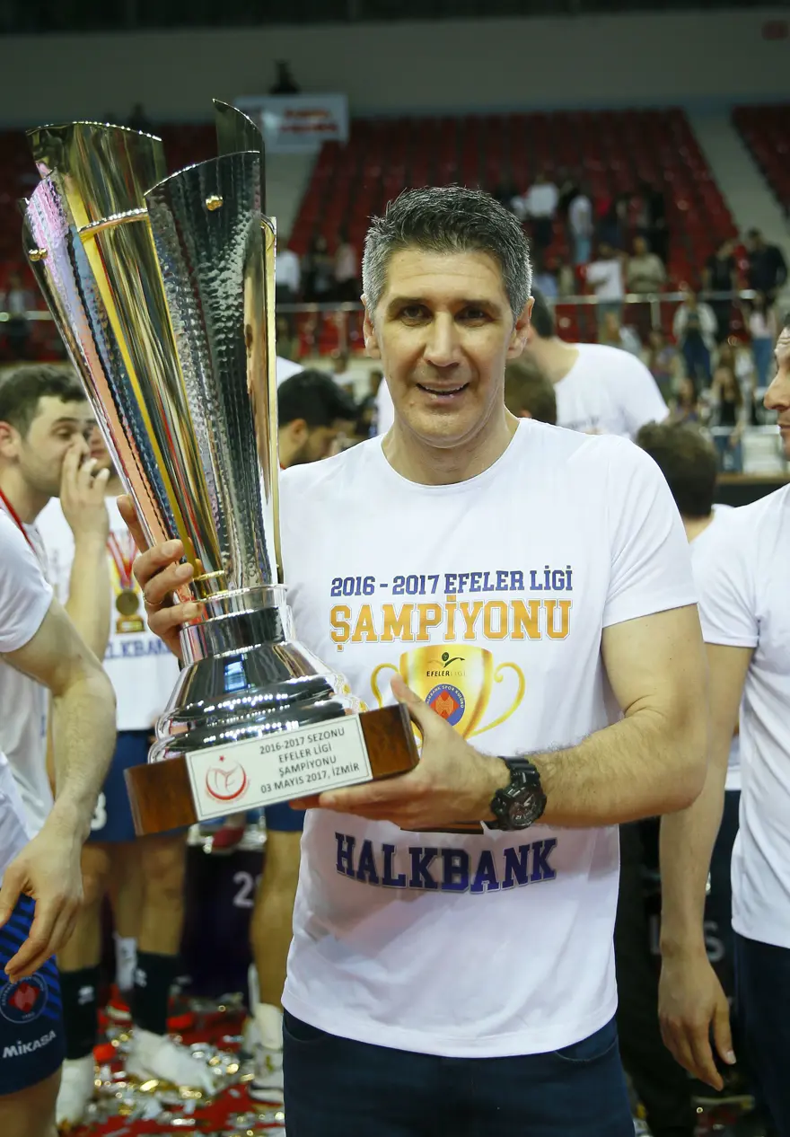 Kadınların ardından erkeklerde de özlenen tablo! 24 Kadınların ardından erkeklerde de özlenen tablo! 24