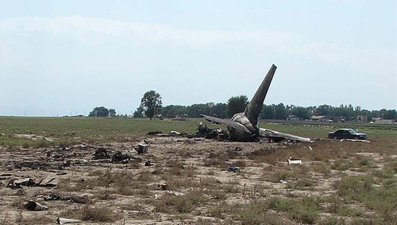 Somali'de uçak kazası: 5 kişi öldü