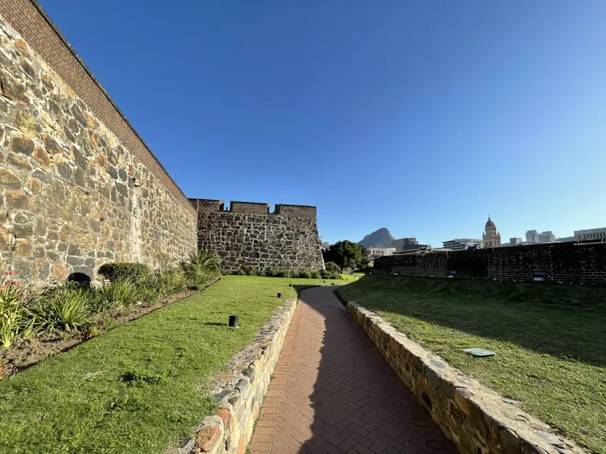 Güney Afrika'nın en yaşlı binası: Ümit Kalesi 6