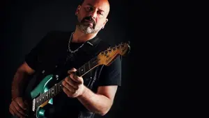 Müzisyen Onur Şener cinayetinde tutuklanan iki isim kamu görevinden uzaklaştırıldı